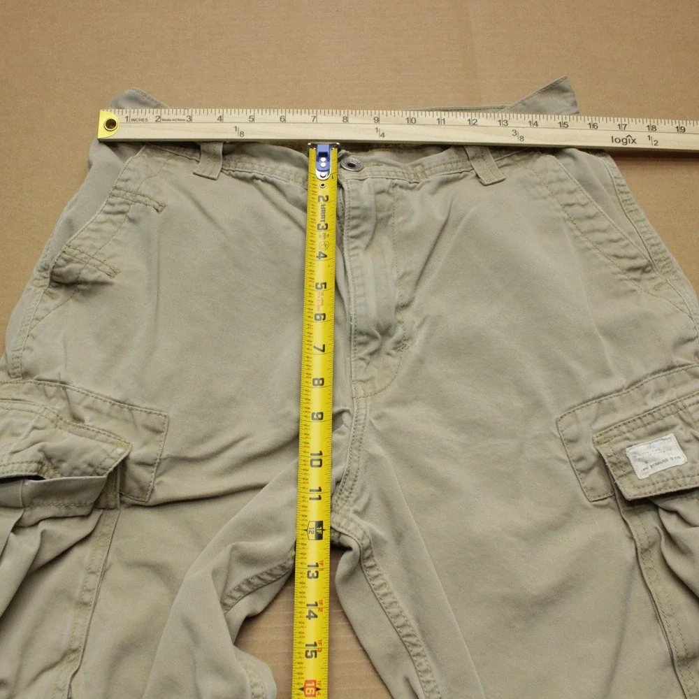 Levis Vintage Cargo Shorts Mens Sz 32x11 Beige Baggy Distressed Utility Y2K